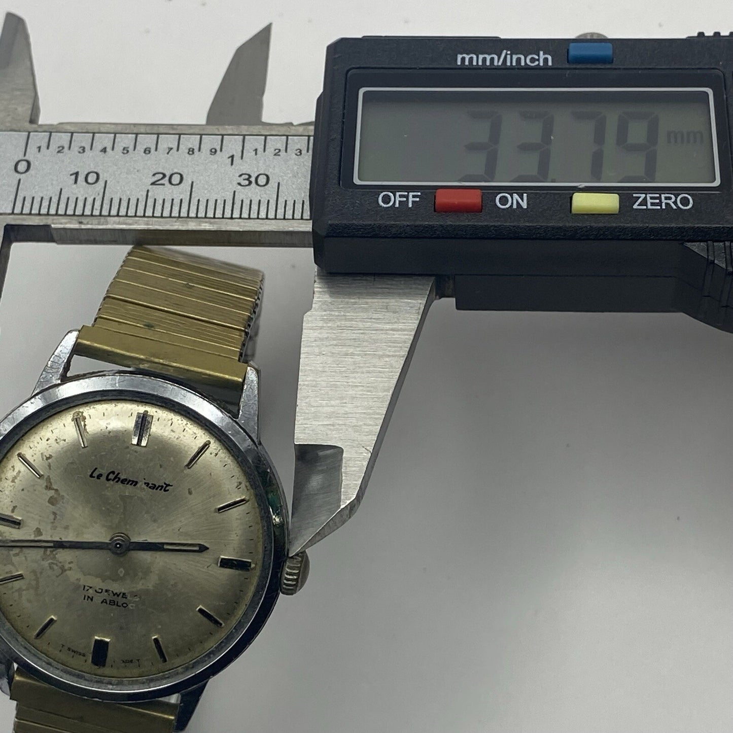 33mm WORKING Vintage Le Cheminant Manual Wind FHF ST 96 Wristwatch To Restore