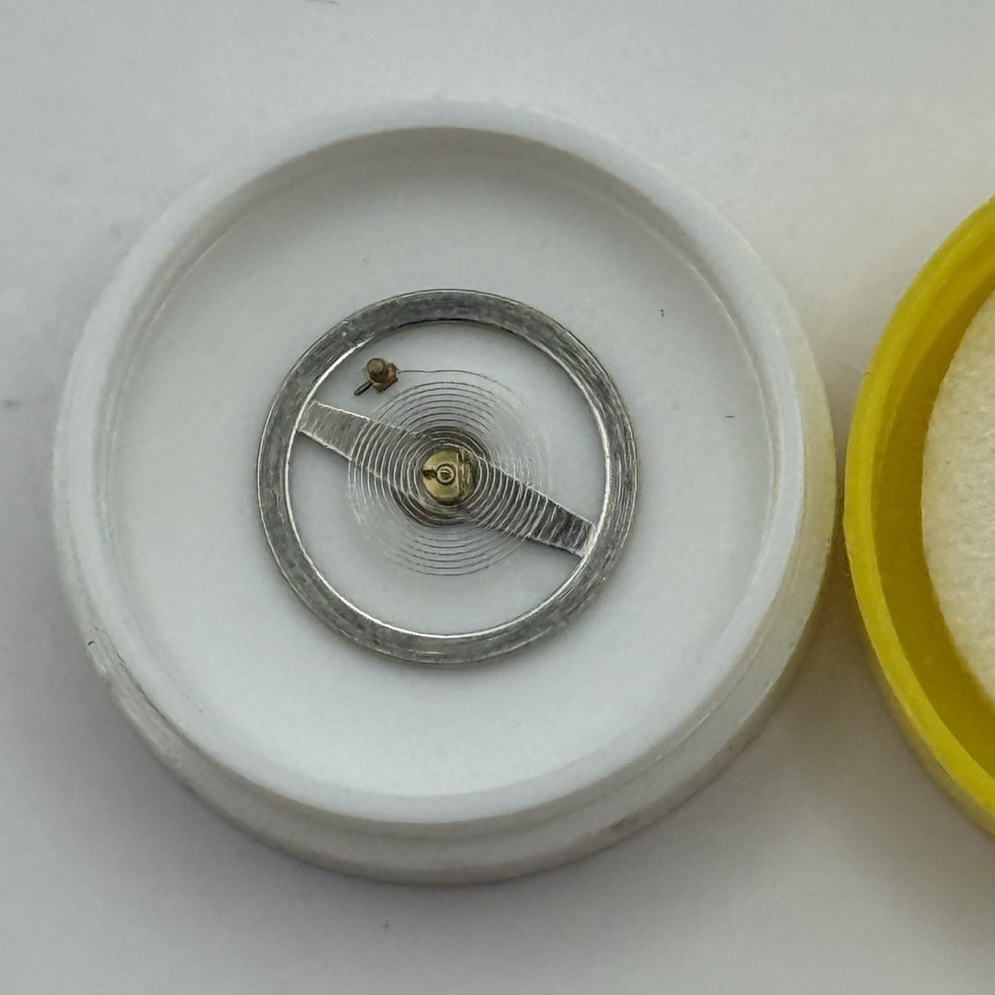 Ronda RL RAX 1013 1237 Balance Wheel Complete And Spring Watch Movement Parts 