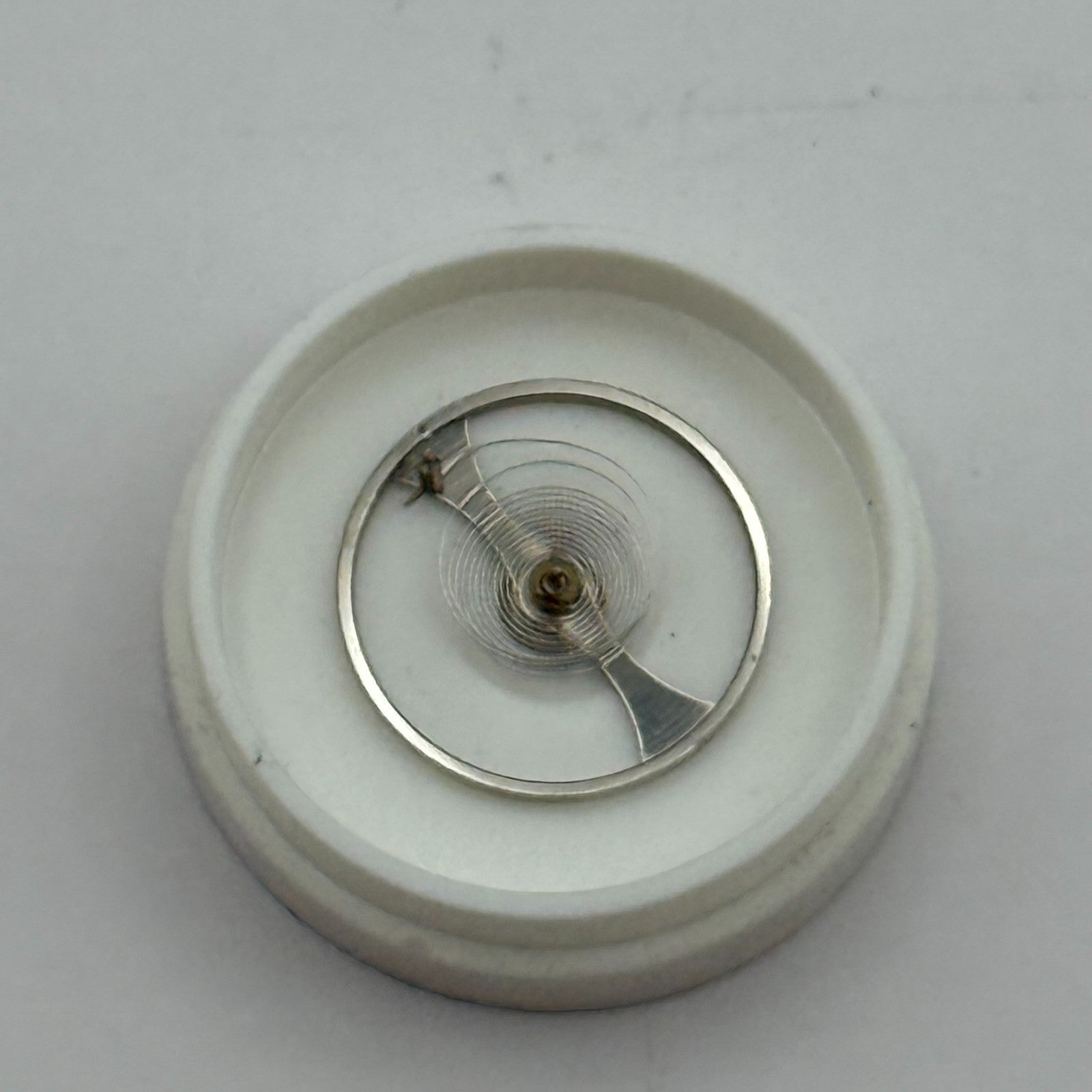 Oris 650 654Balance Wheel Complete And Spring 11½’’’ 1513 M Watch Movement Parts