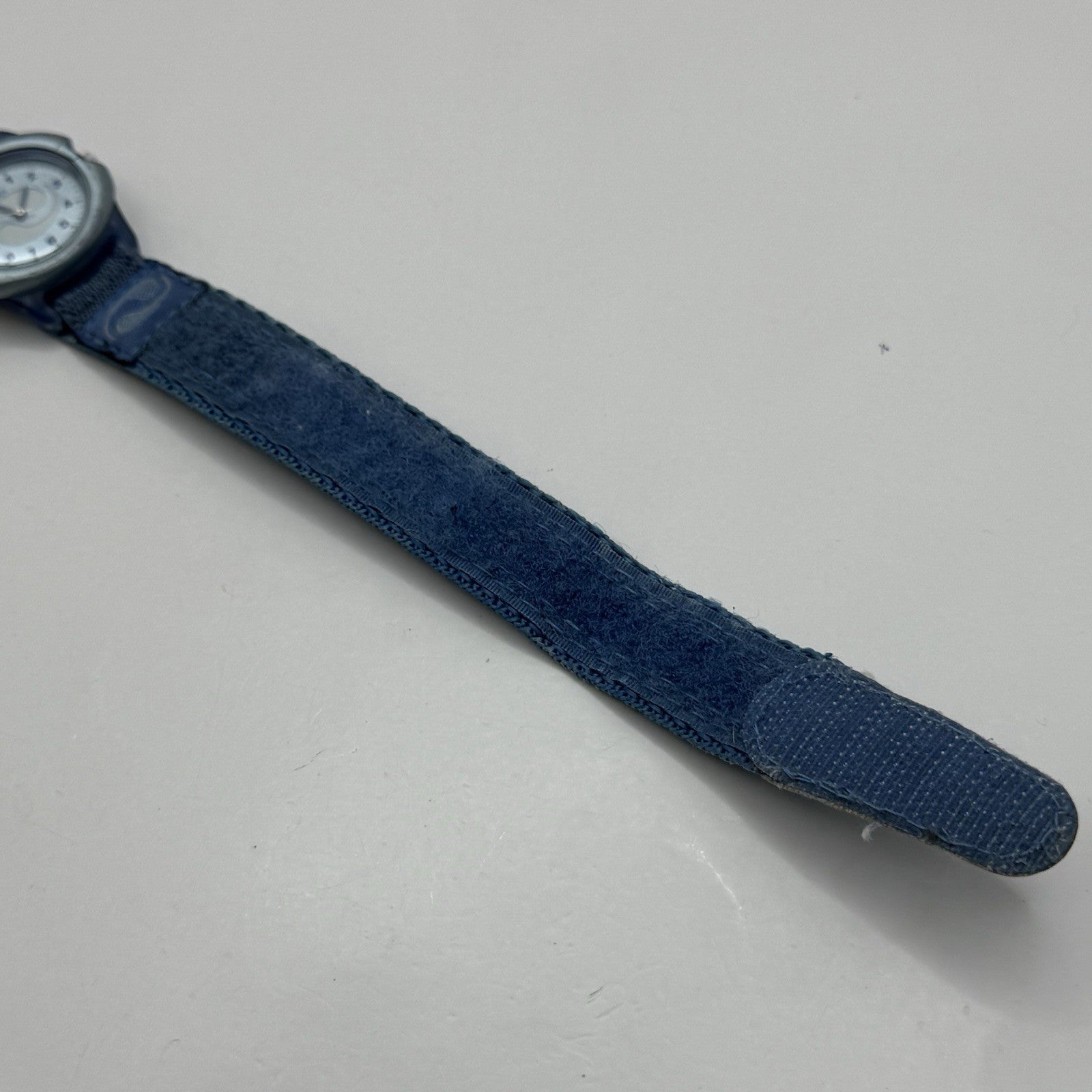 29mm Working Vintage Ladies Timex CR 1216 Blue Dial Strap Quartz Watch