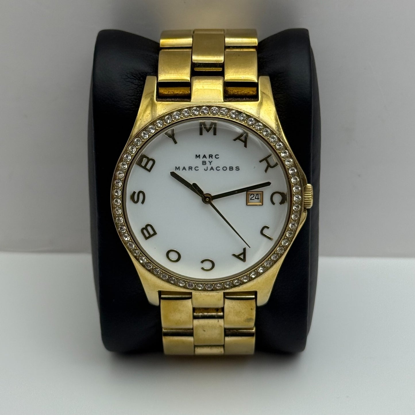39mm Working Ladies Marc By Marc Jacobs White Date Dial Quartz Watch 5.25 Inches