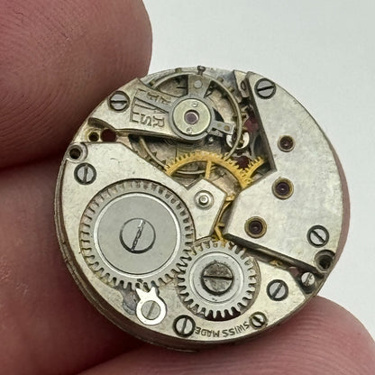 19.7mm FHF 61 Balance Ok Manual Wind Watch Movement Swiss Vintage PARTS SPARES