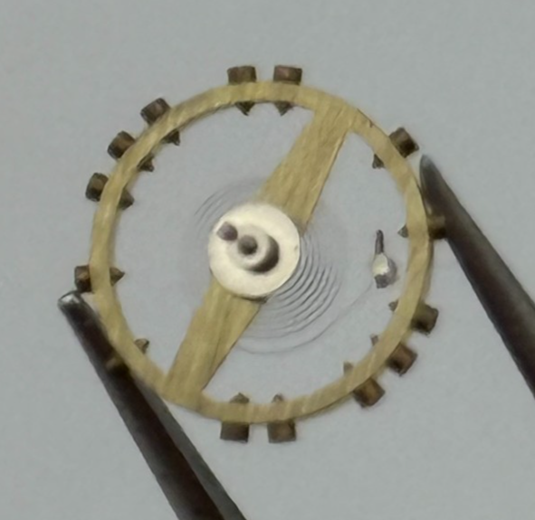 FEF 370 371 Balance Wheel Complete And Spring  176 Watch Movement Parts NOS