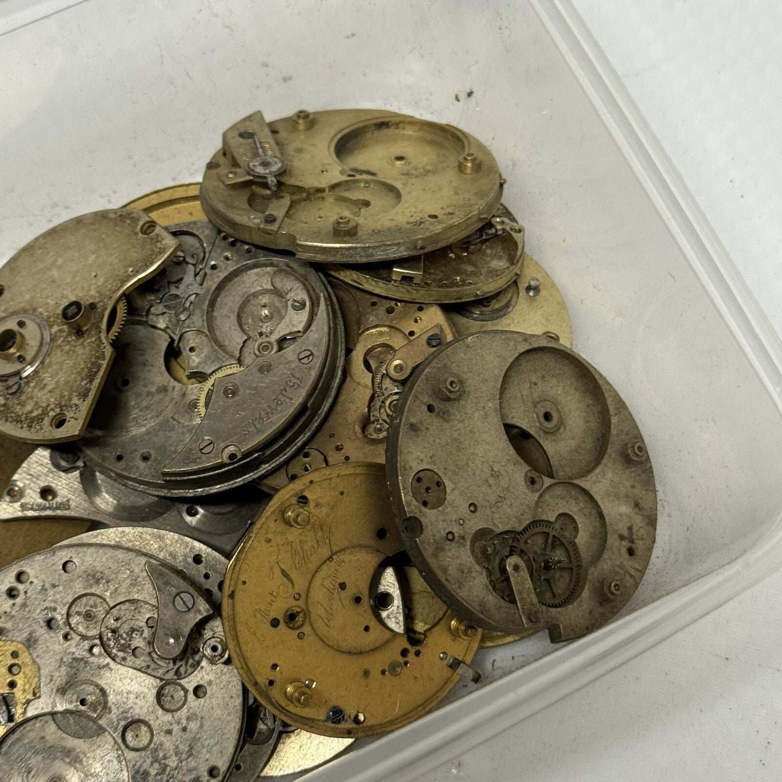 390 Grams Mixed Partial Pocket Watch Movements Watchmakers Job Lot Spares Parts