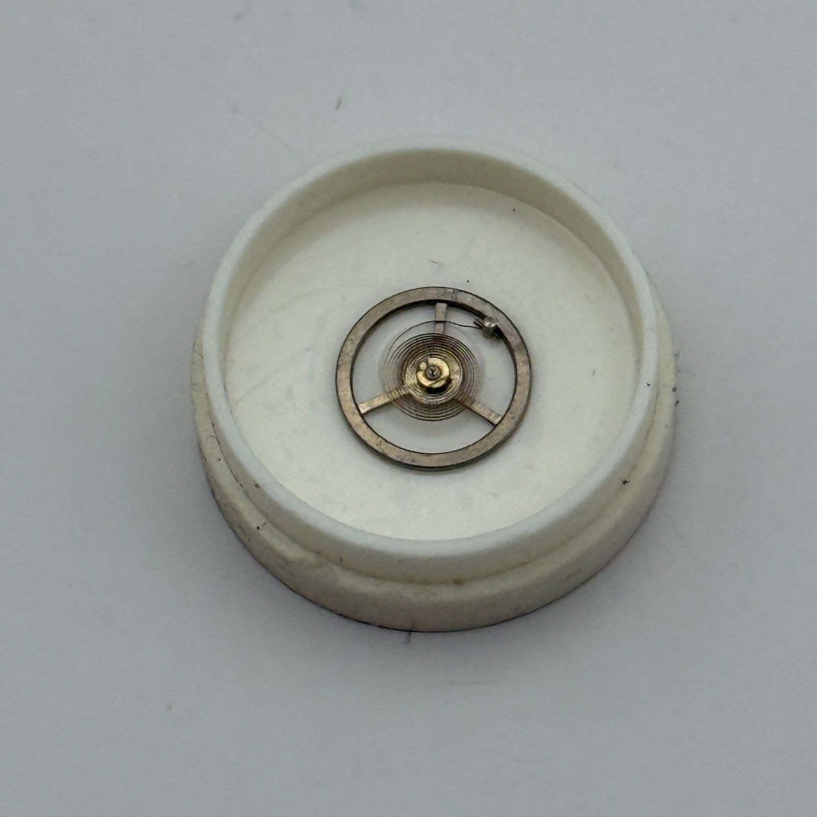 EB 1612 Balance Wheel Complete And Spring 6¾–8’’’ 950 Watch Movement Parts NOS