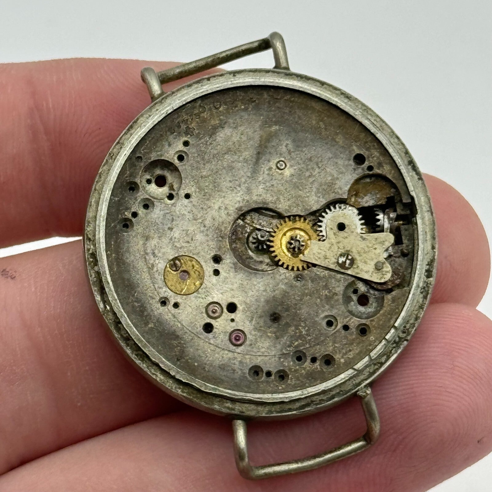 33.6mm Unidentified 15 Jewels Men's Trench Watch Movement Manual Wind PARTS