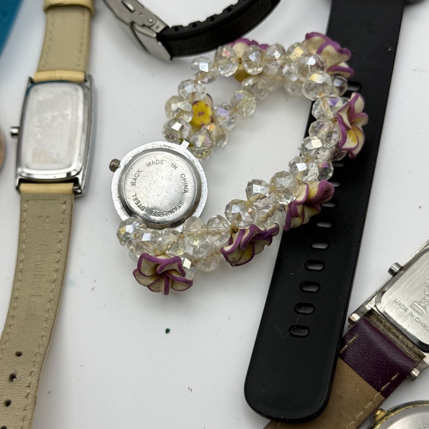 Bundle Of 16 Quartz Watches Modern / Vintage Untested Parts / Repair / Crafts