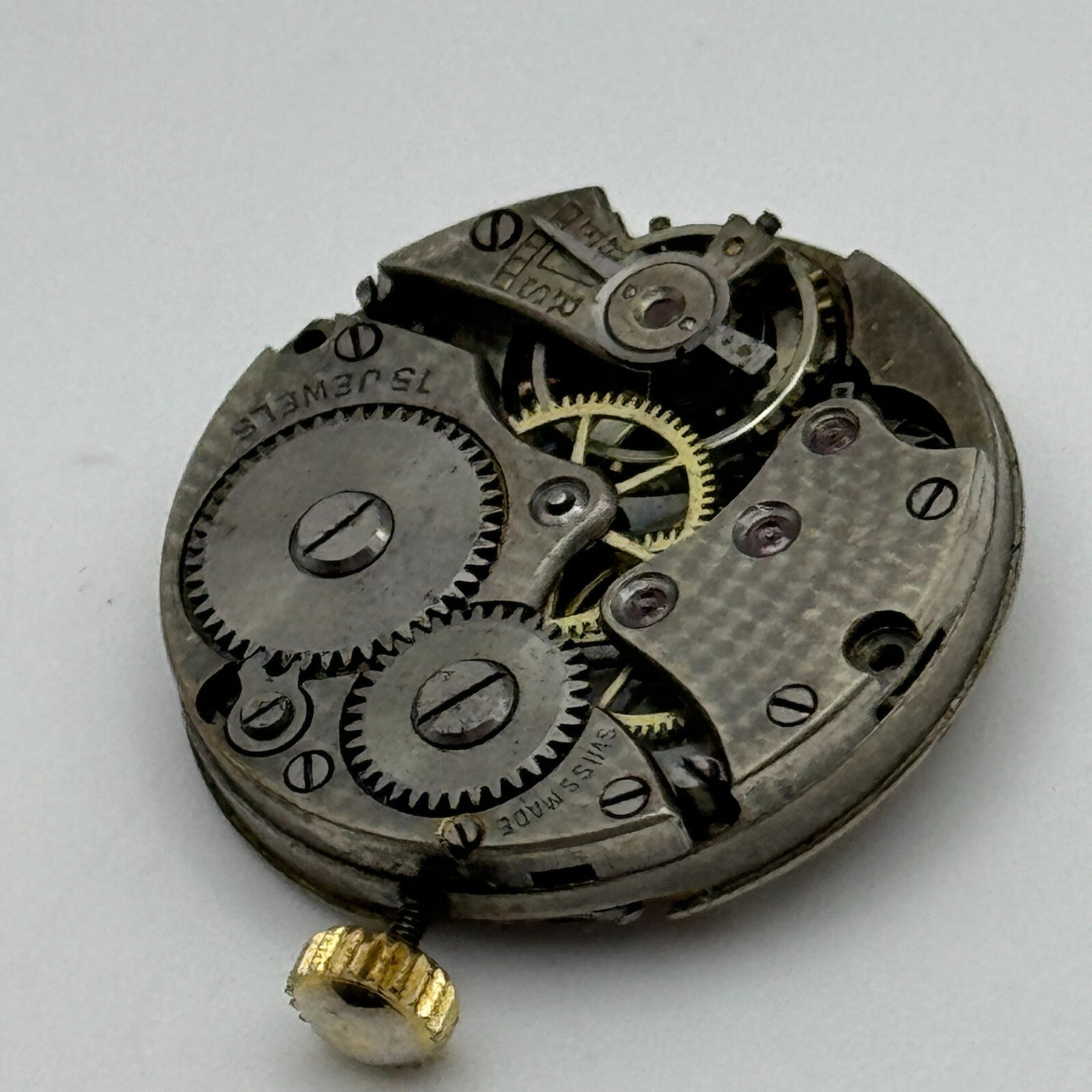 23.6mm Unidentified 15 Jewels Manual Wind Watch Movement Swiss Vintage PARTS