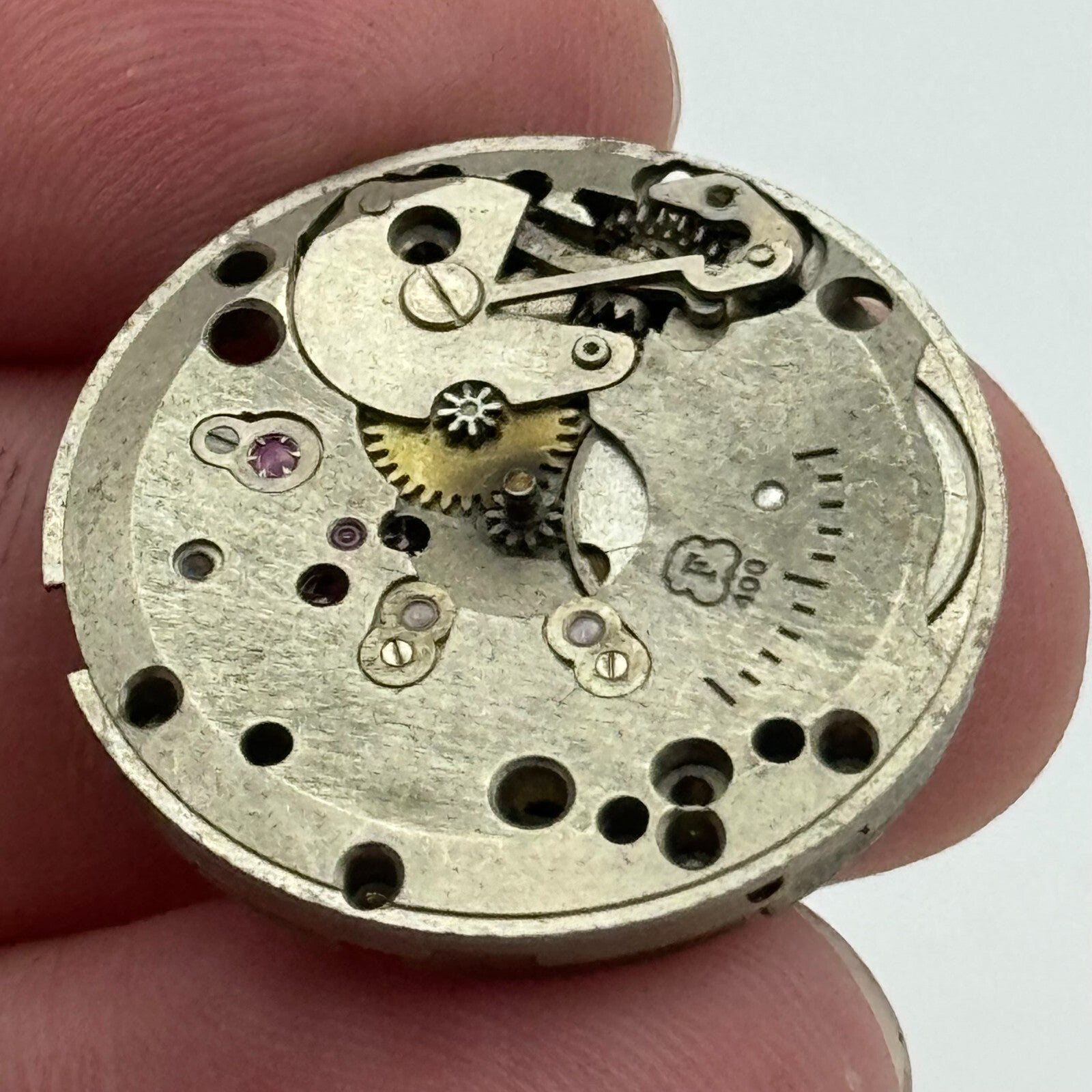 25.9mm Men's Felsa F 400 Manual Wind 17 Jewels Swiss Watch Movement PARTS SPARES
