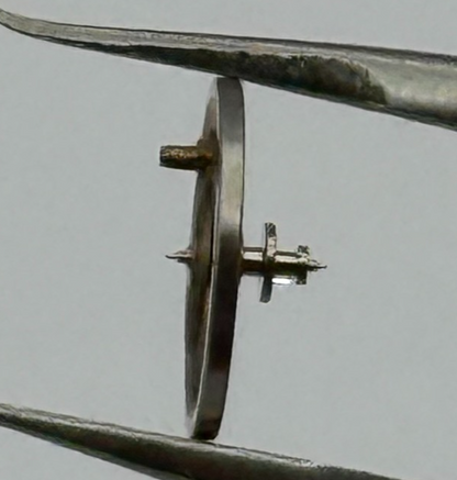 Brac 2021 Balance Wheel Complete And Spring  5¼’’’ 69 M Watch Movement Parts NOS