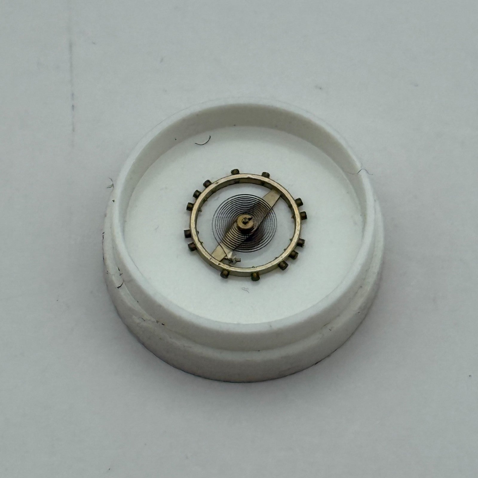 AS 970 Balance Wheel Complete And Spring 8 3/4''' 27 M Watch Movement Parts NOS