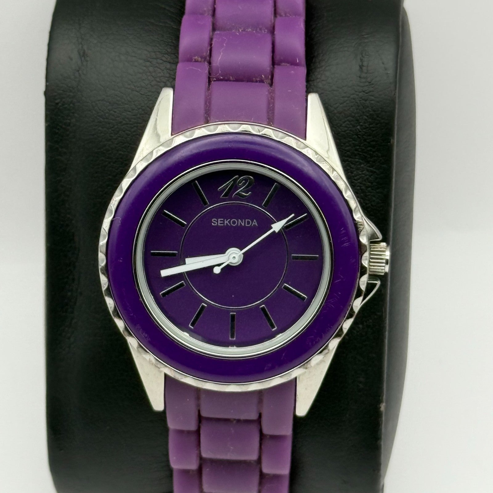 Sekonda Ladies Quartz Watch Purple Dial & Strap Working 32mm New Battery