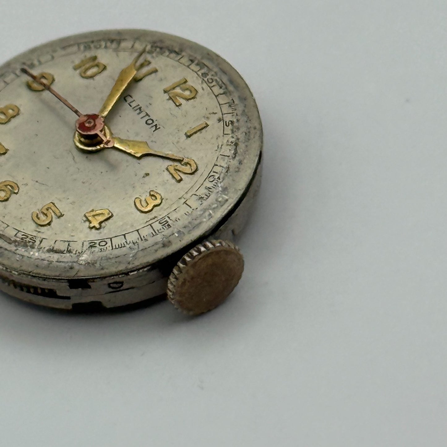 Clinton Sweep Seconds Watch Movement Running Manual Wind Vintage Parts 19.7mm