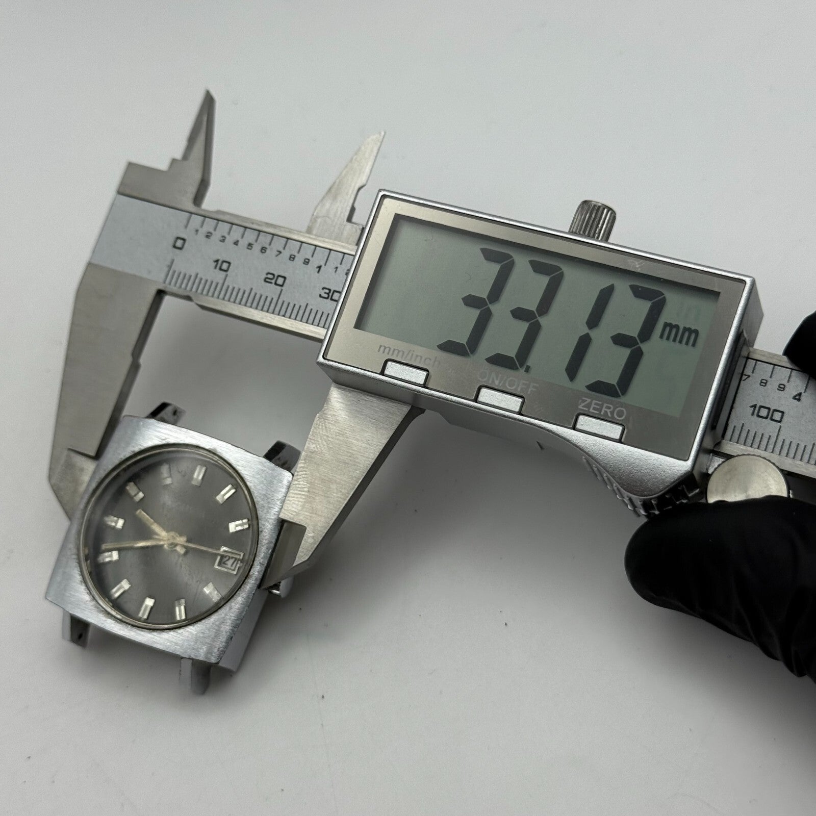 33mm Men’s Vintage Ingersoll Sea Lion Ronda RL 1215-21 Swiss Watch PARTS