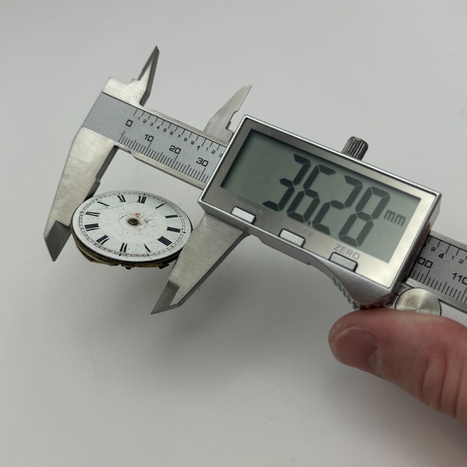 36.2mm Antique Unidentified Key Wound Pocket Watch Movement PARTS REPAIR SPARES