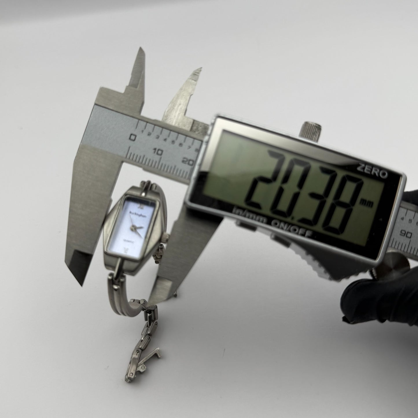 Buckingham Ladies Quartz Watch Purple Dial Silver Tone Bracelet Working 18mm