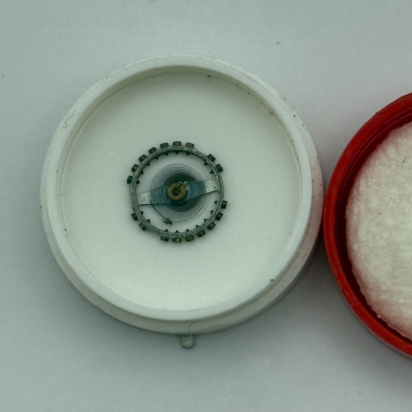 AS 976 1012 Balance Wheel Complete And Spring 29 M Watch Movement Parts NOS 