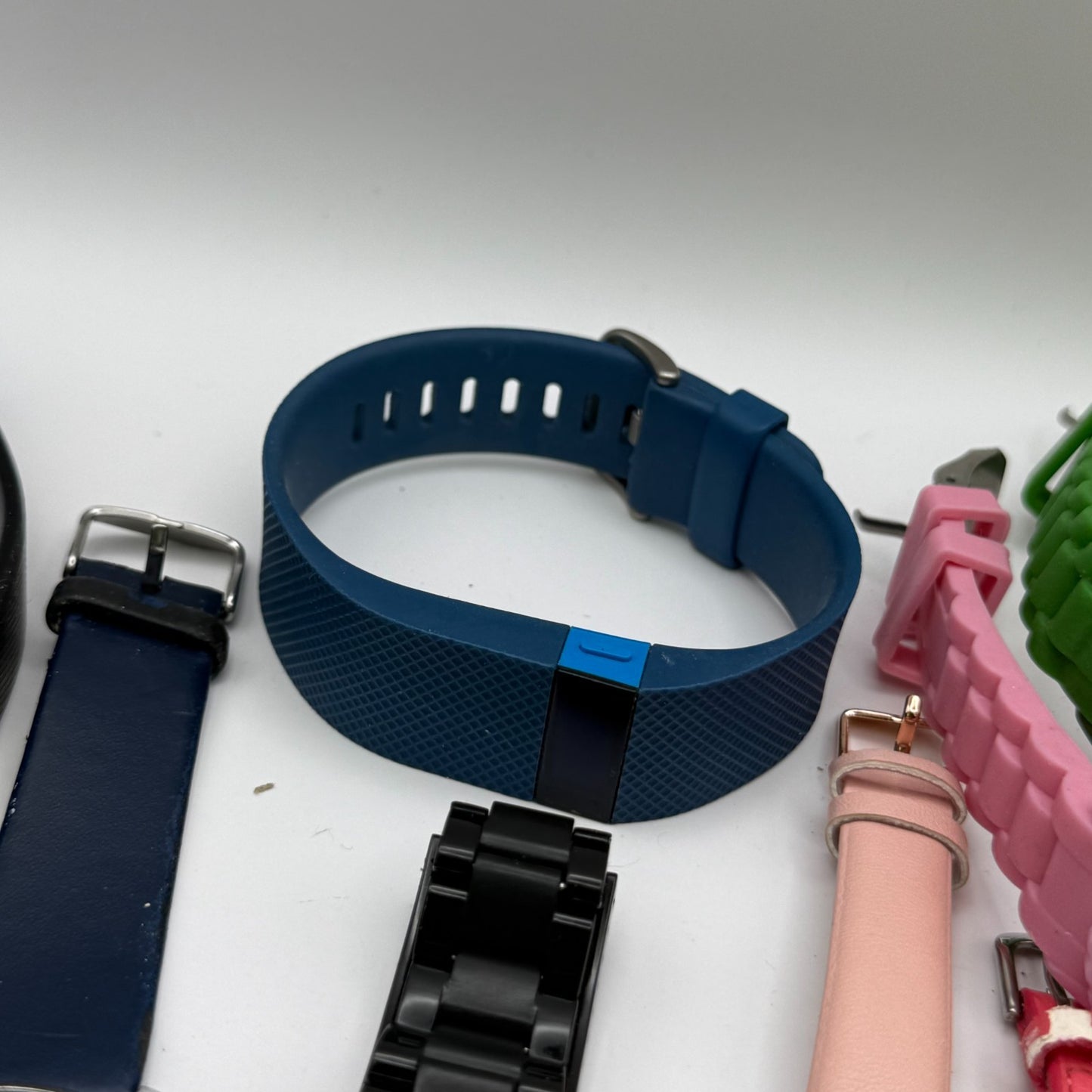 Bundle Of 15 Quartz Watches Job Lot Modern / Vintage Untested Parts / Repair