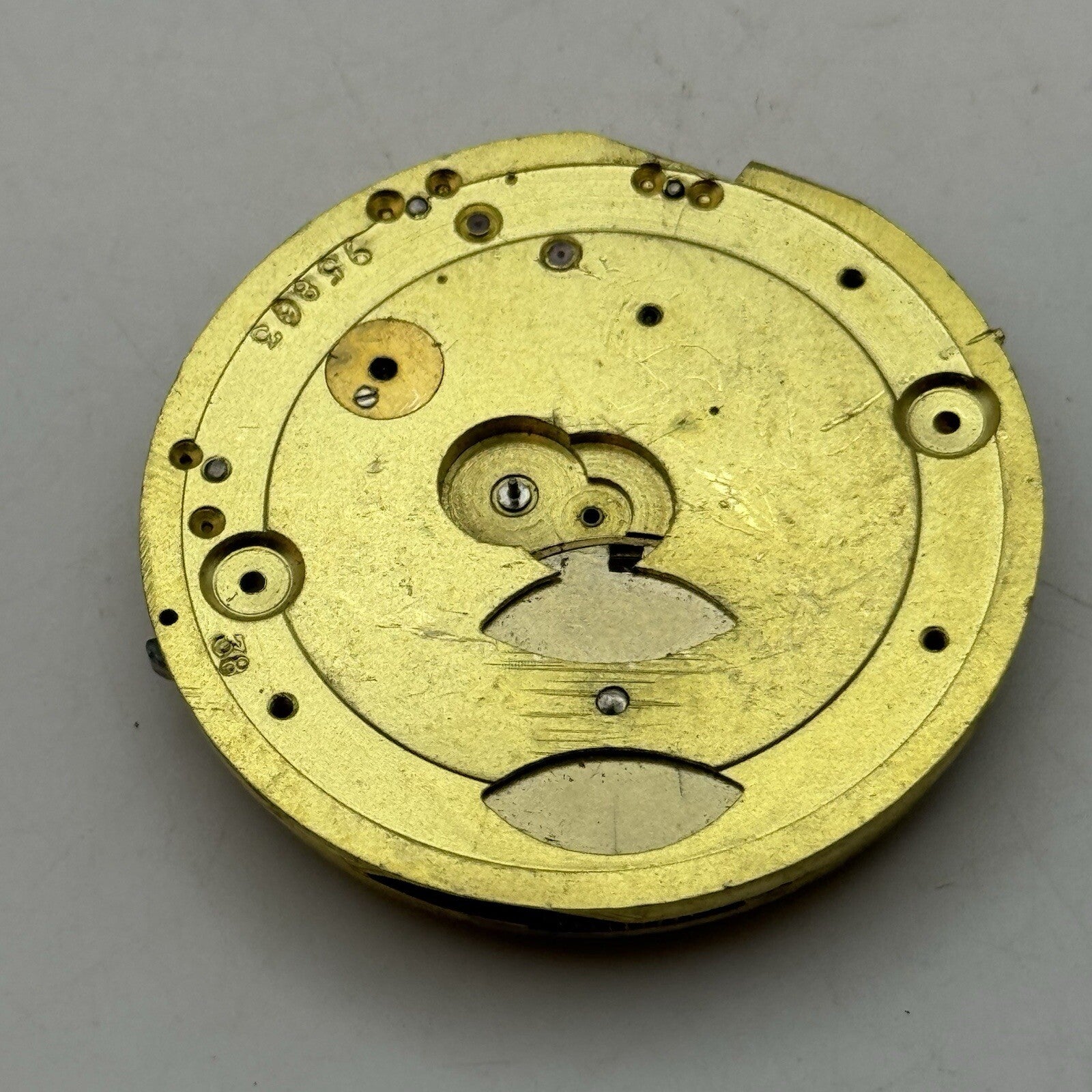 42.7mm Manual Wind Unidentified Quality Pocket Watch Movement FOR PARTS Restore