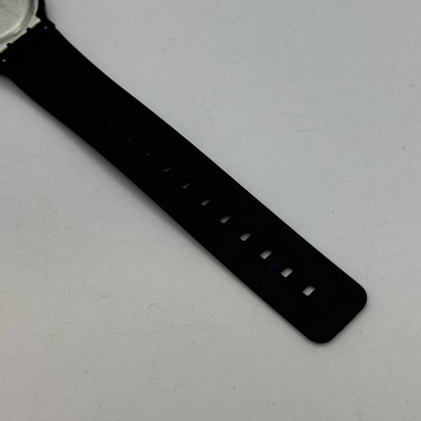 35mm Working Casio MQ-24 1330 Quartz Rubber Strap Watch New Battery 9 Inches