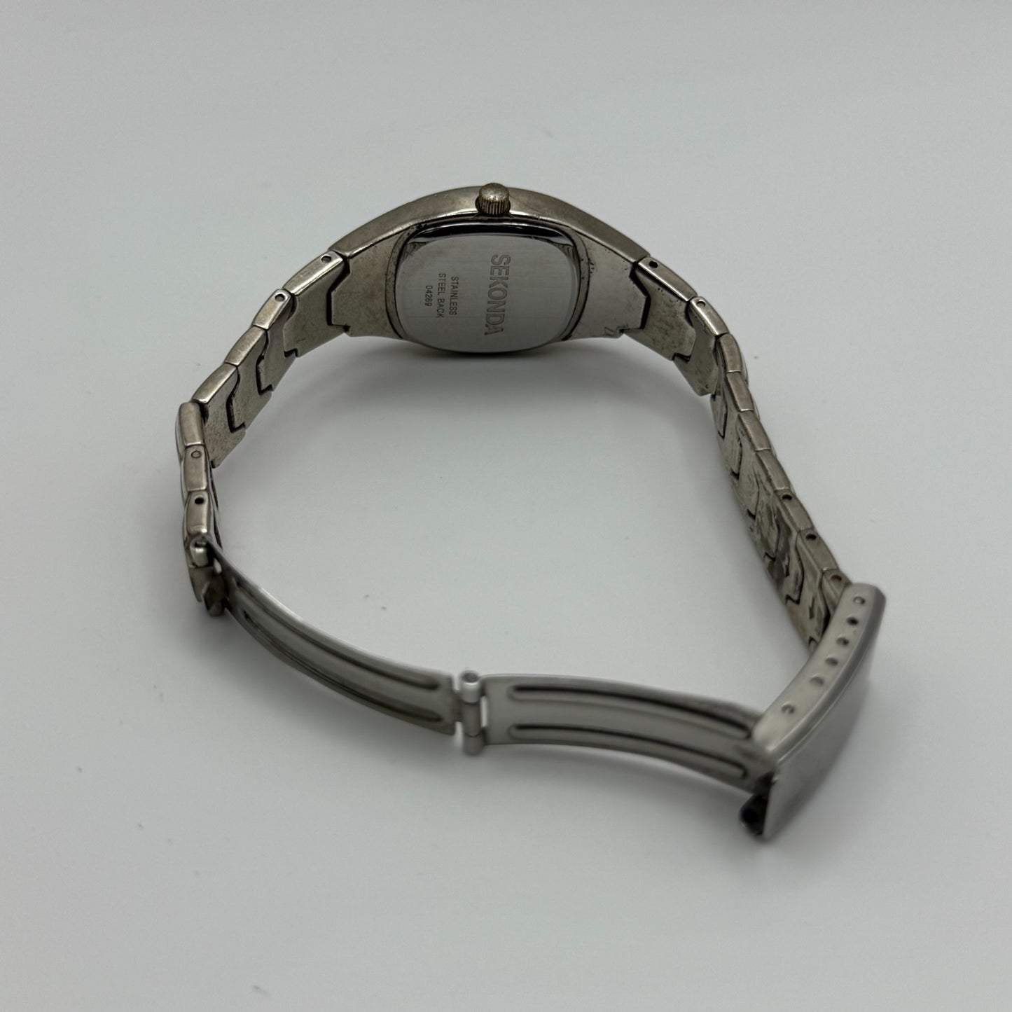 Sekonda Ladies Quartz Watch Purple Dial Silver Tone Bracelet Steel Working 24mm