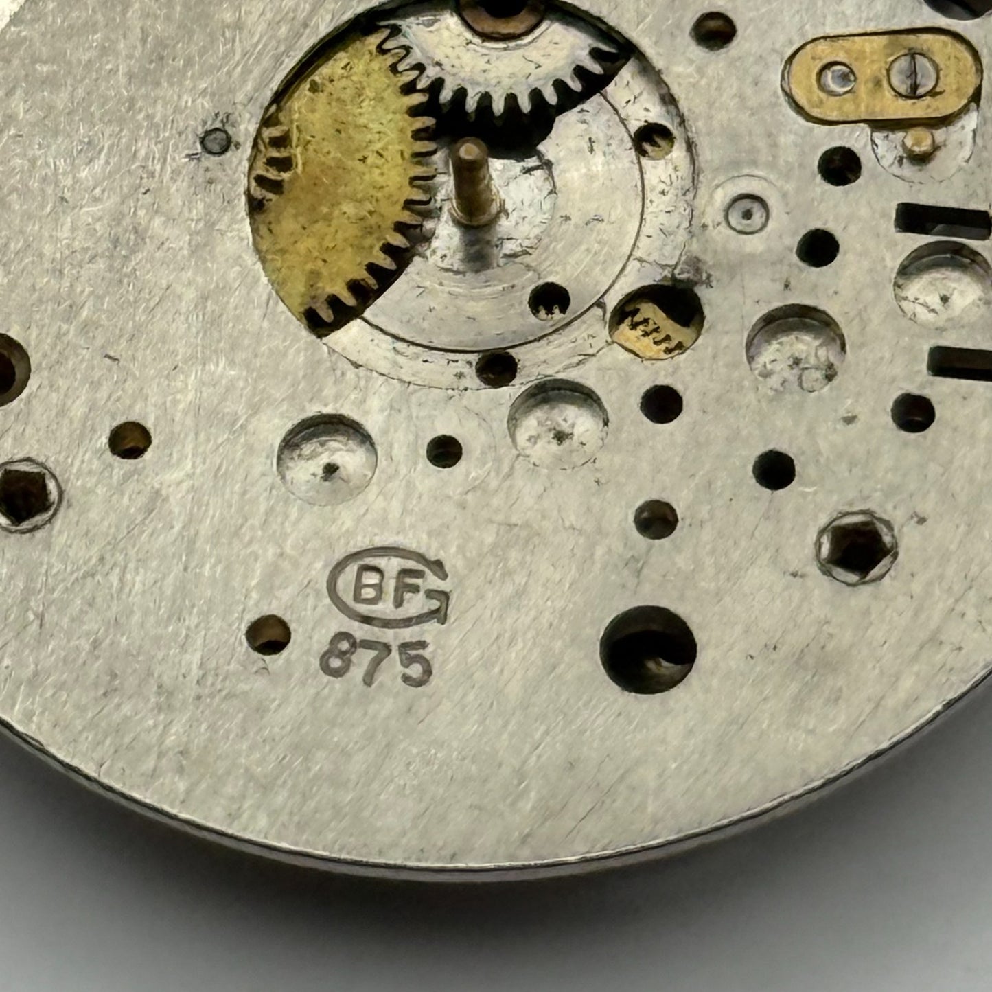 BFG 875 Watch Movement 1 Jewel Manual Wind Swiss Vintage Parts Repair 31.1mm
