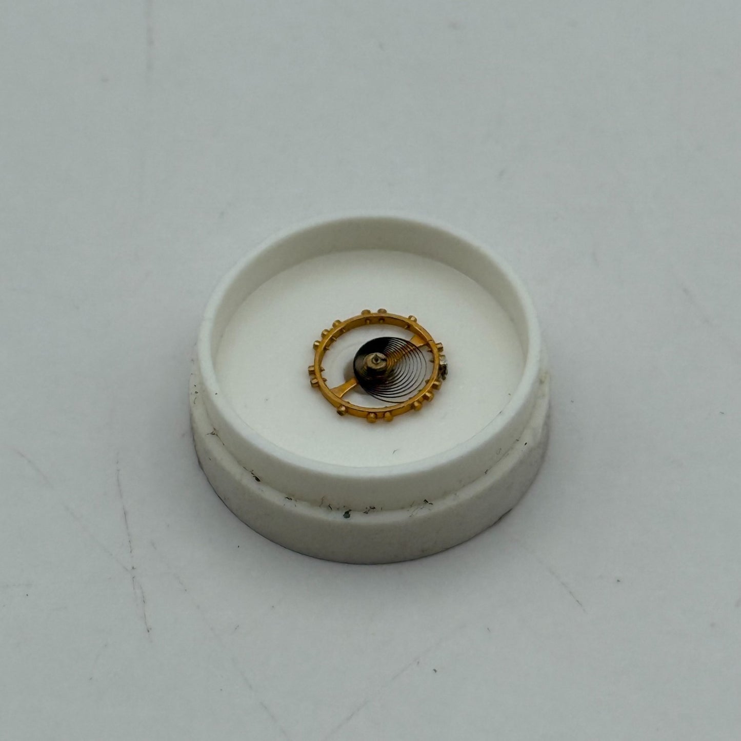 AS 1477 Balance Wheel Complete And Spring Renata 1070 M Watch Movement Parts 