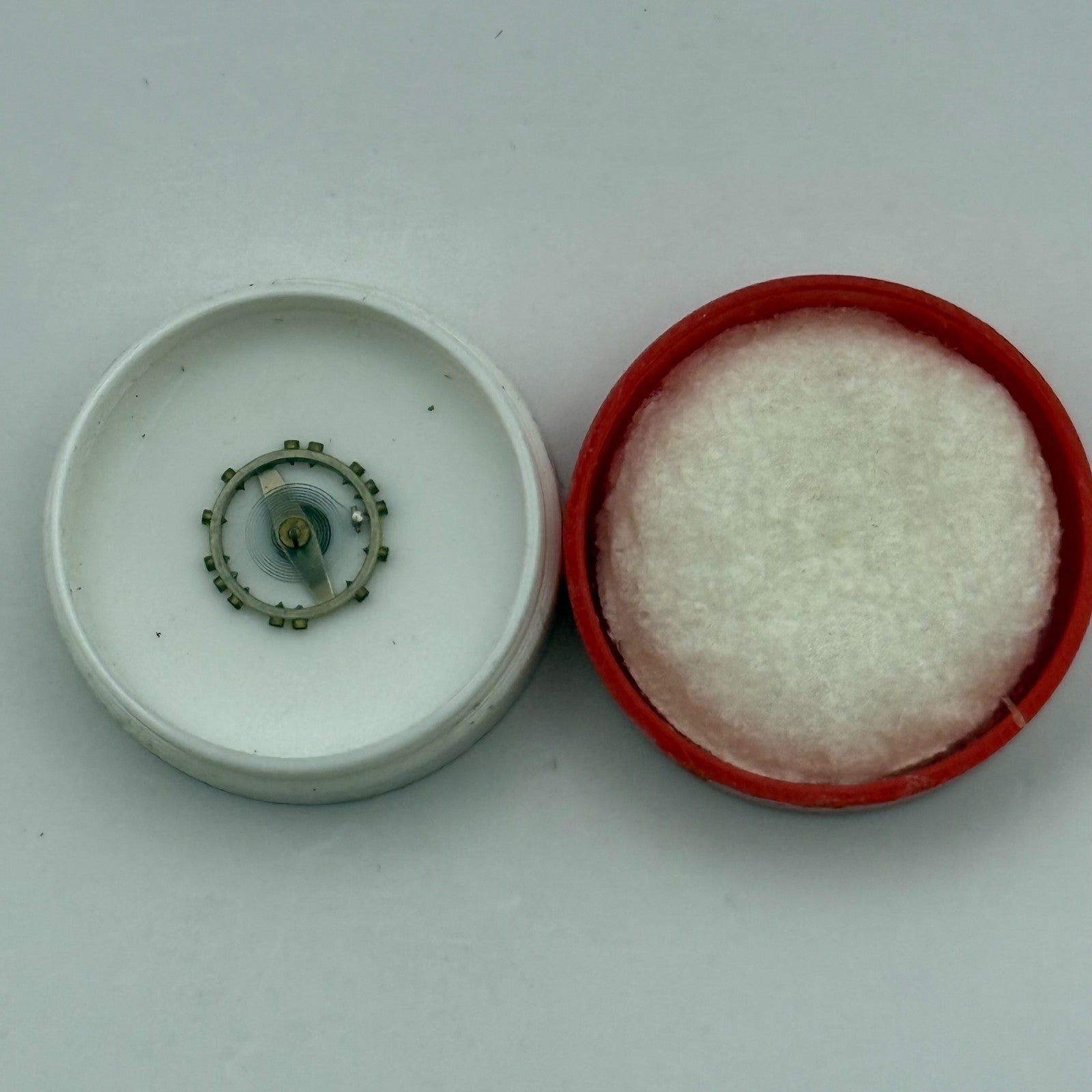 AS 976 1012 Balance Wheel Complete And Spring 29 M Watch Movement Parts NOS 