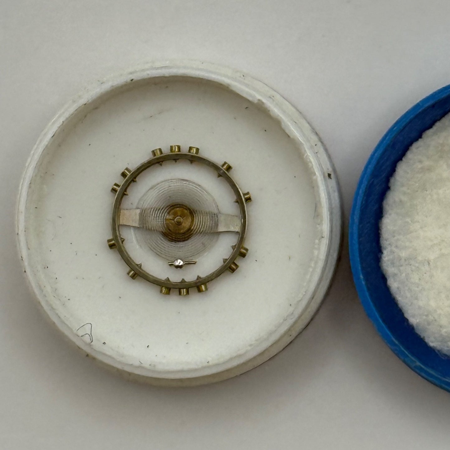 Tissot 21.7 Balance Wheel Complete And Spring Renata Watch Movement Parts NOS 