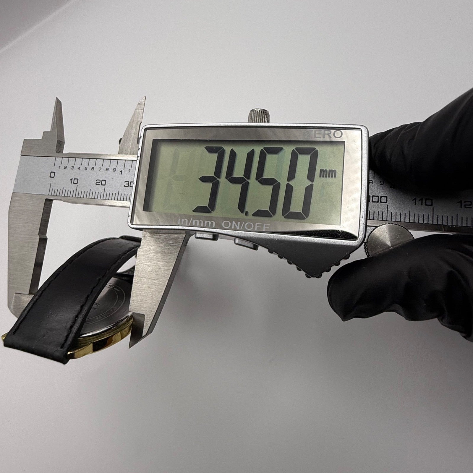 Working Ladies Carriage Second Hand 34mm Quartz Watch New Battery Adjustable