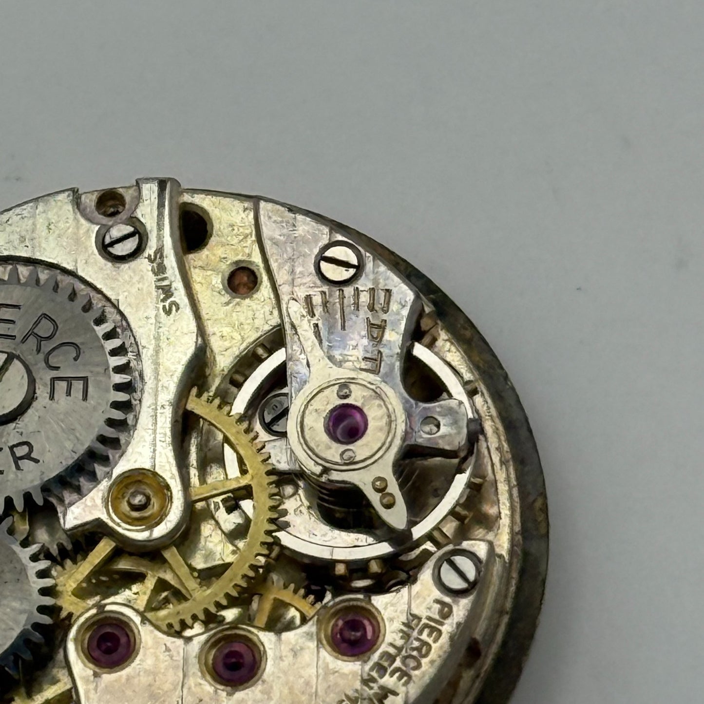 Majex Pierce 103 Watch Movement Running Manual Wind Vintage Parts Repair 23.6mm