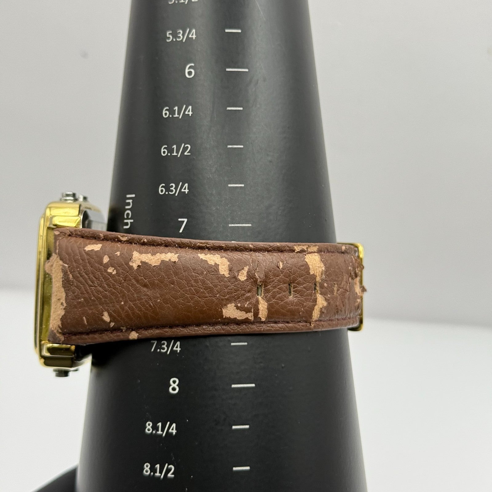 An Original Penguin Digital Quartz Watch Gold Tone Case Japan Working 41mm