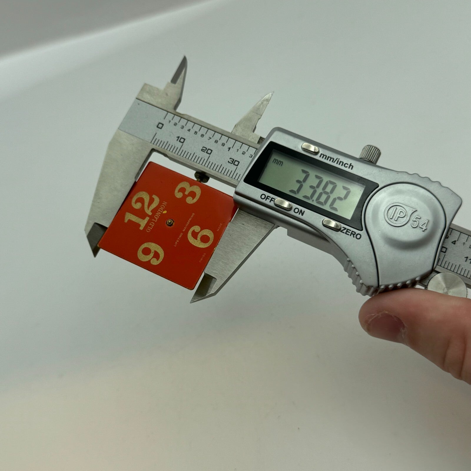 33.7mm Old London Desa 320 Manual Wind Swiss Watch Movement Dial Vintage PARTS