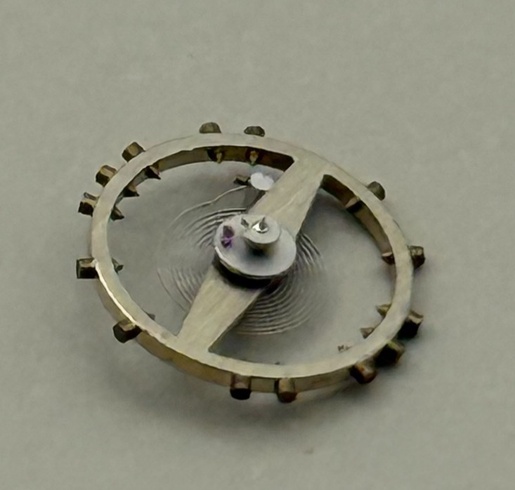 FHF 34 Balance Wheel Complete And Spring  7¾’’’ 1047 M Watch Movement Parts NOS