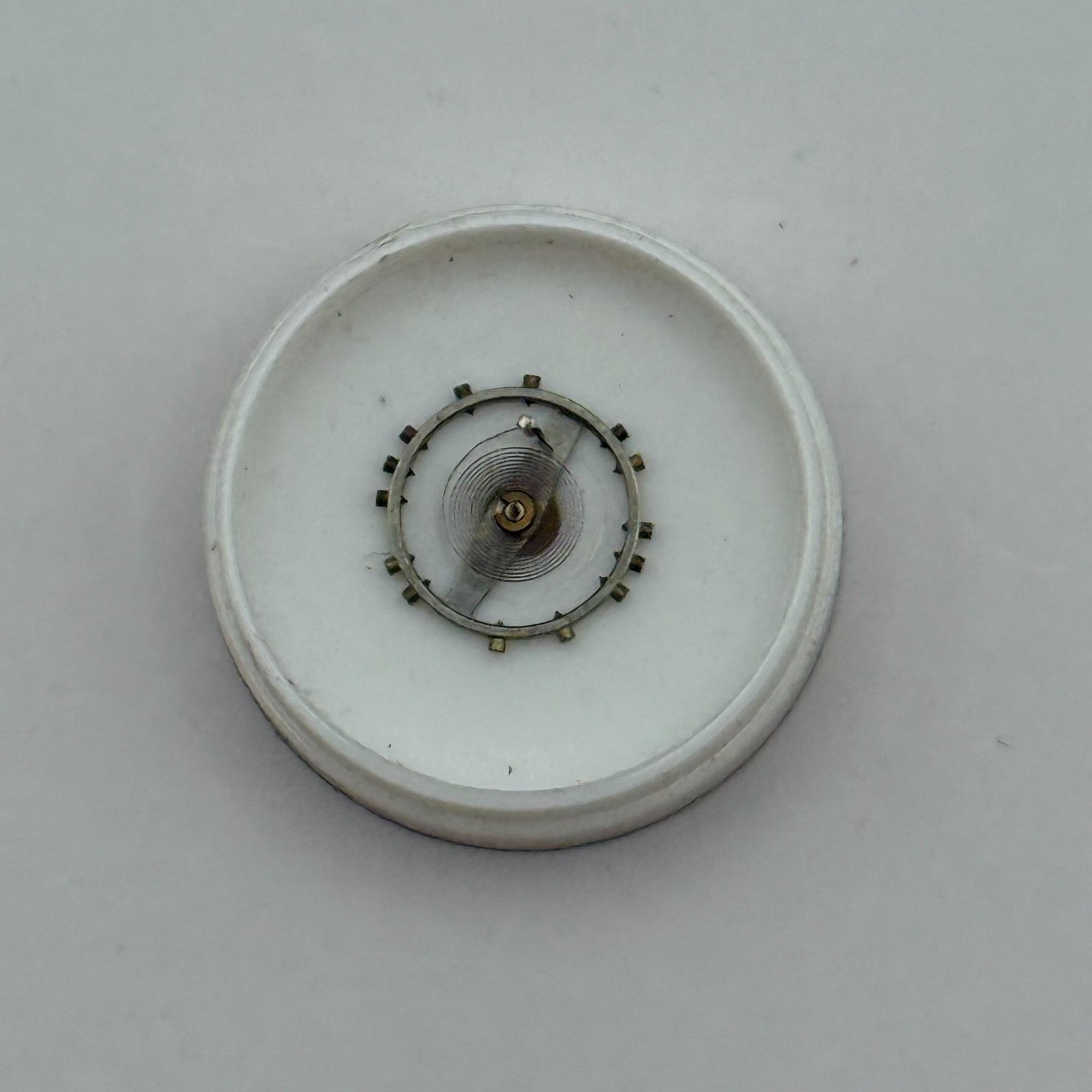 AV 41 Balance Wheel Complete And Spring 5 1/4’’’ Renata Watch Movement Parts NOS