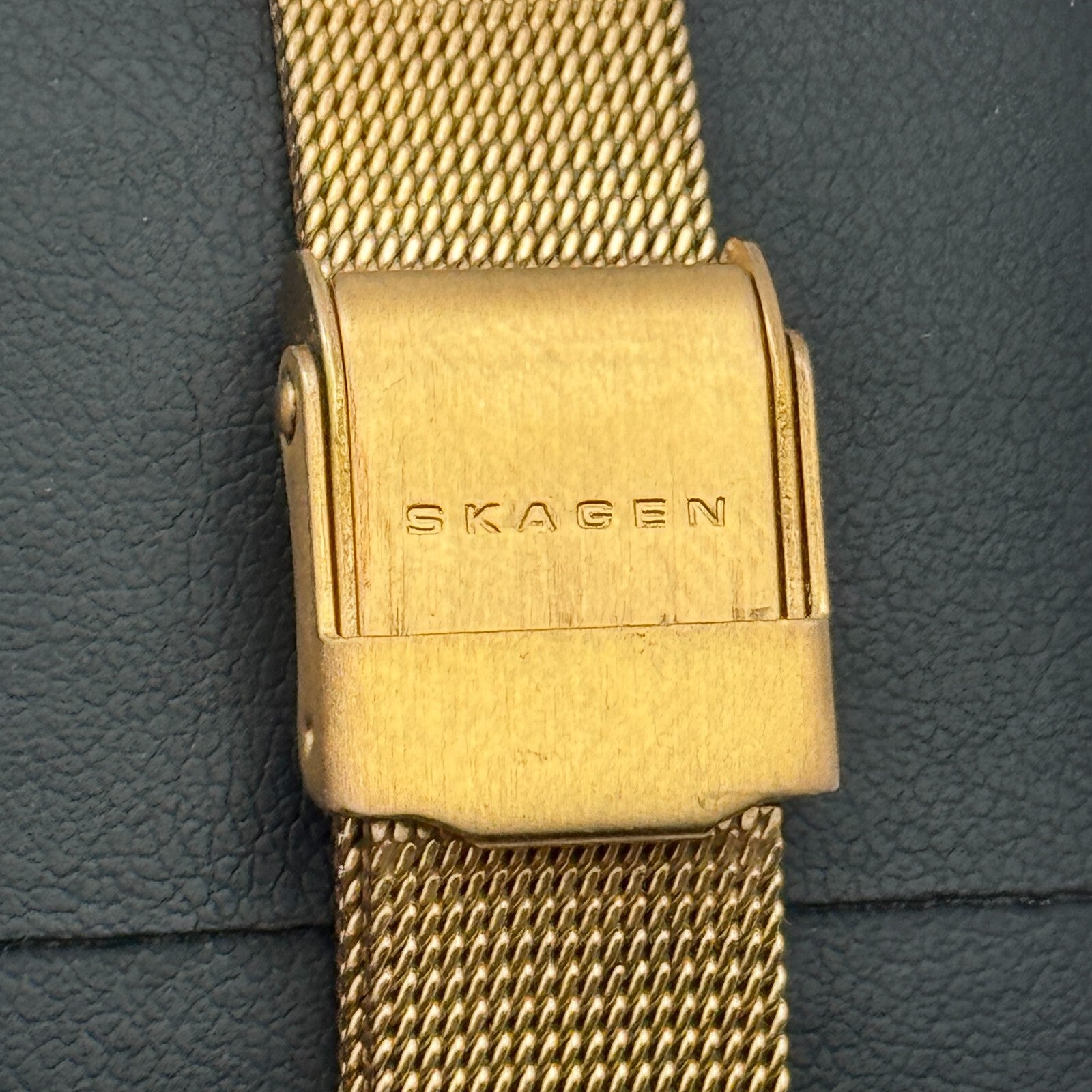 28mm Working Skagen Denmark 804SRR Steel Rose Gold Tone MOP Quartz Watch 8 Inch