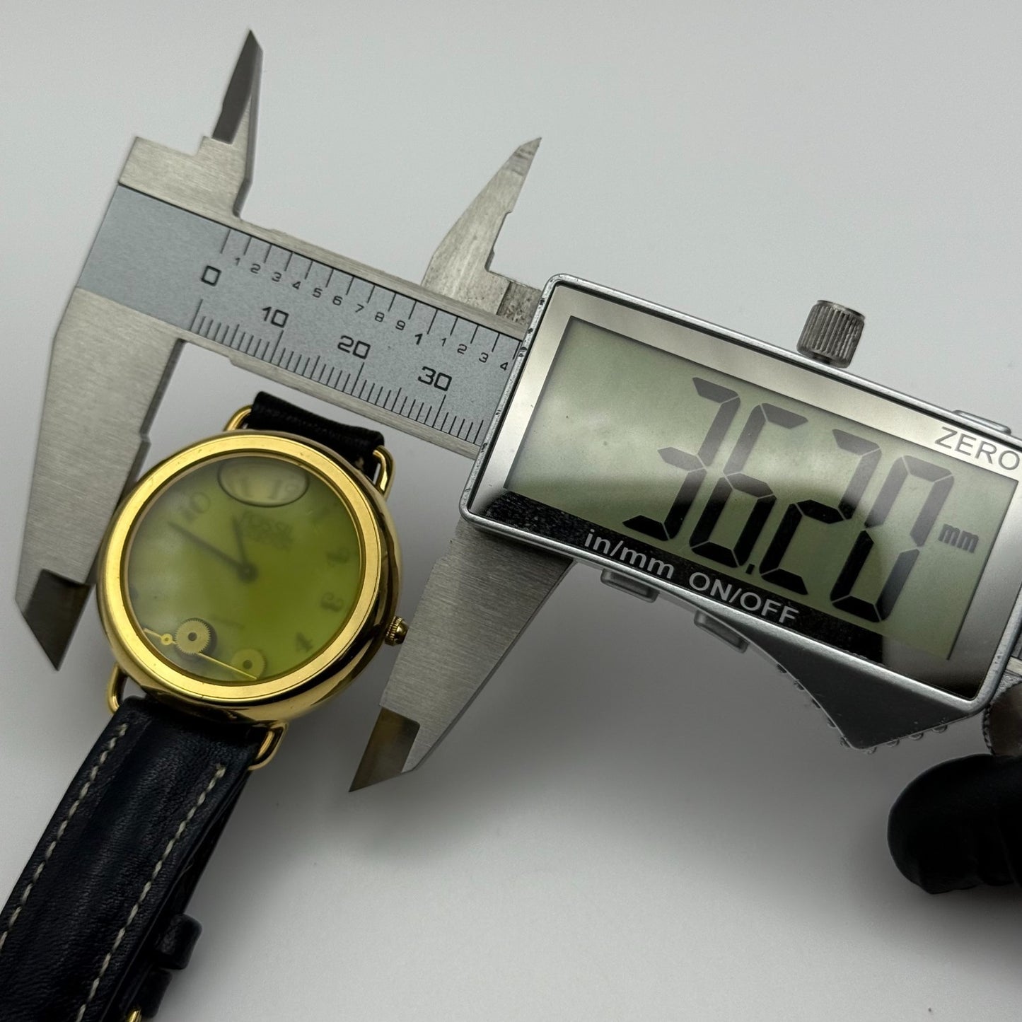 Fossil Collection Quartz Watch Black Leather Strap 34mm PARTS REPAIR