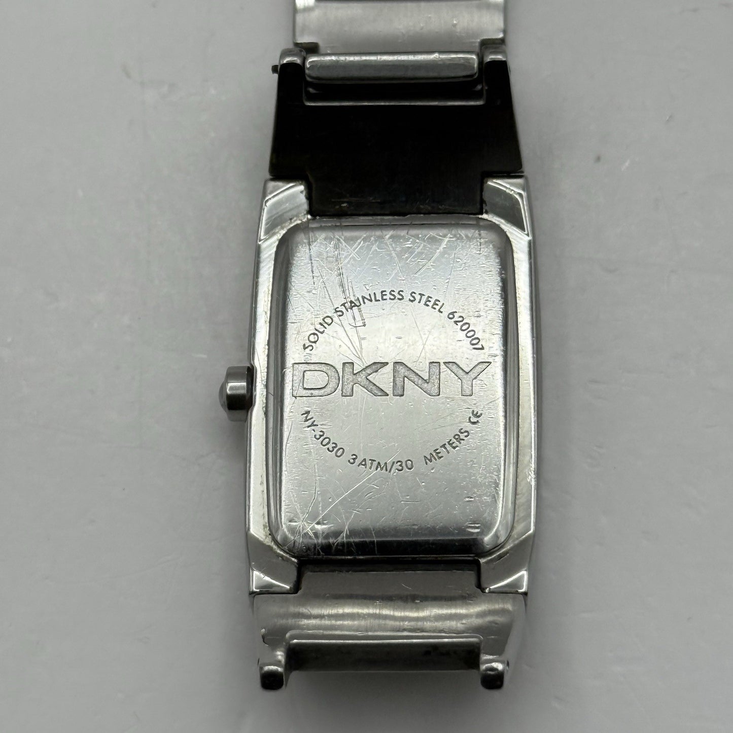 23mm Working Ladies DKNY NY-3030 Stainless Steel Quartz Watch Broken Strap