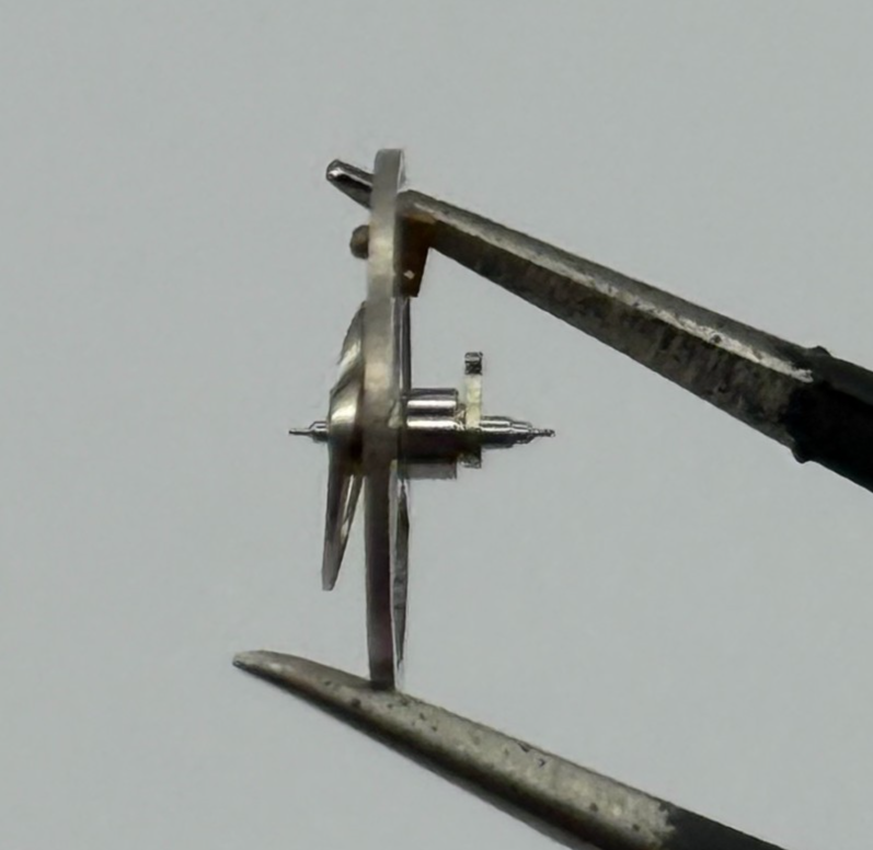 Desa 320 Balance Wheel Complete And Spring a dgt. 1607 Watch Movement Parts NOS