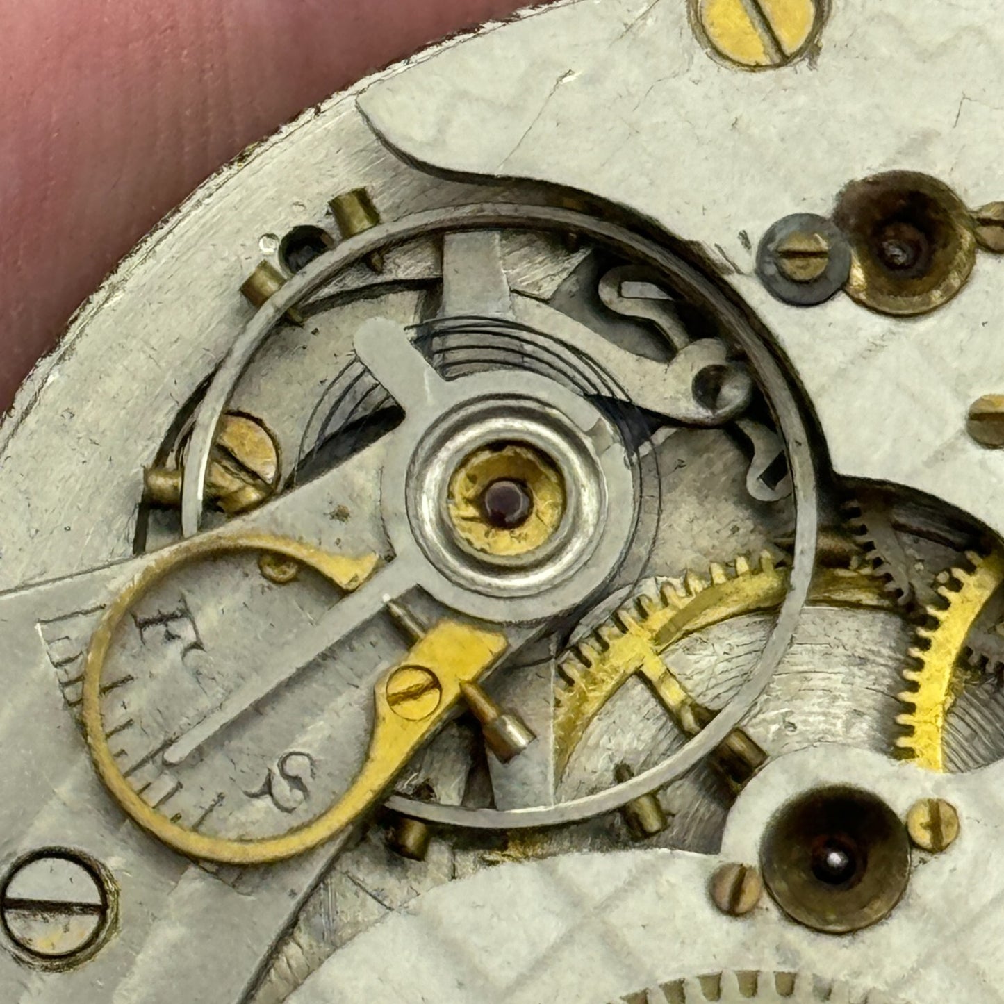 43.1mm Antique Remington USA 11 Jewels Hunter Pocket Watch Movement PARTS SPARES