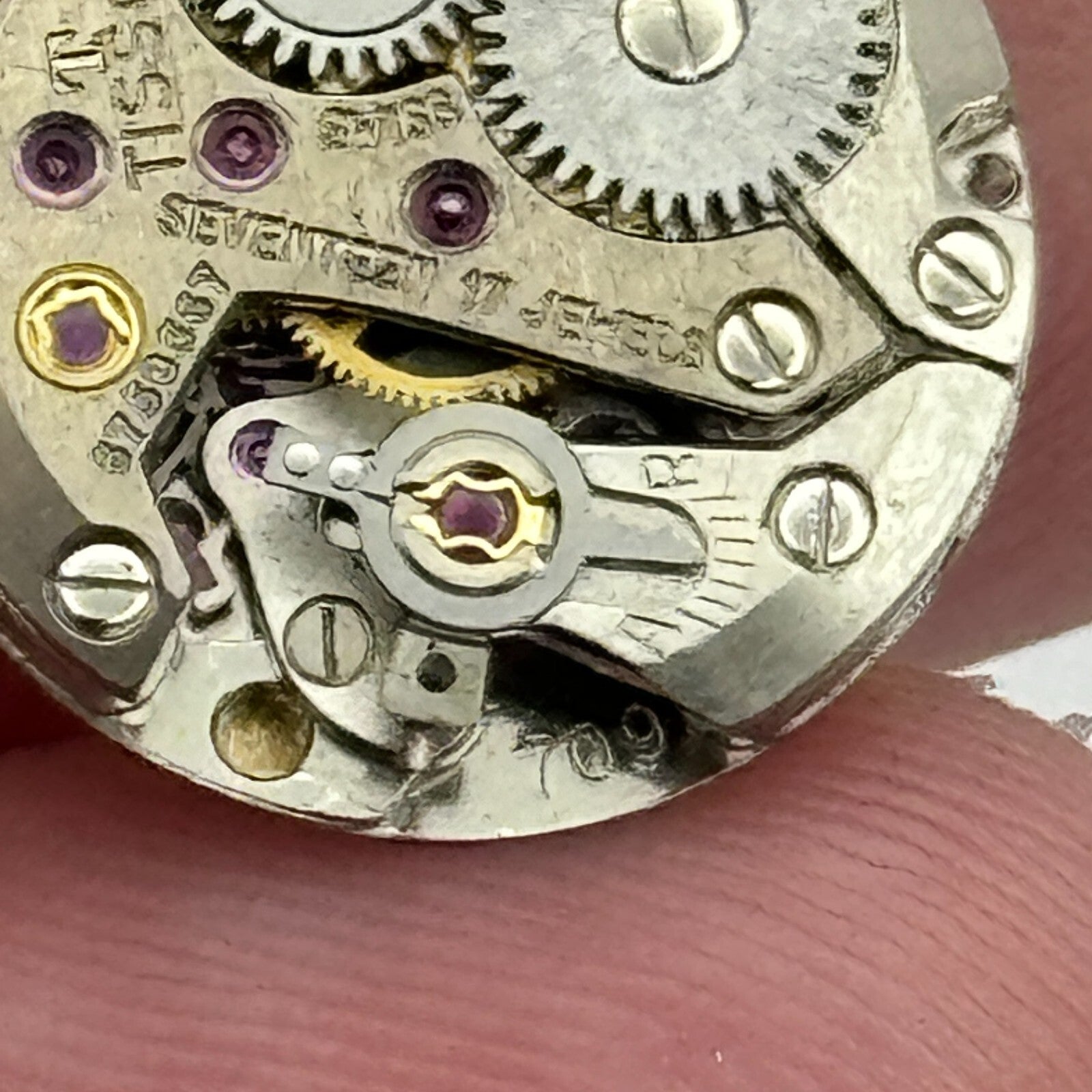 15.5mm Tissot 709 Swiss 17 Jewels Manual Wind Watch Movement Crown Vintage PARTS