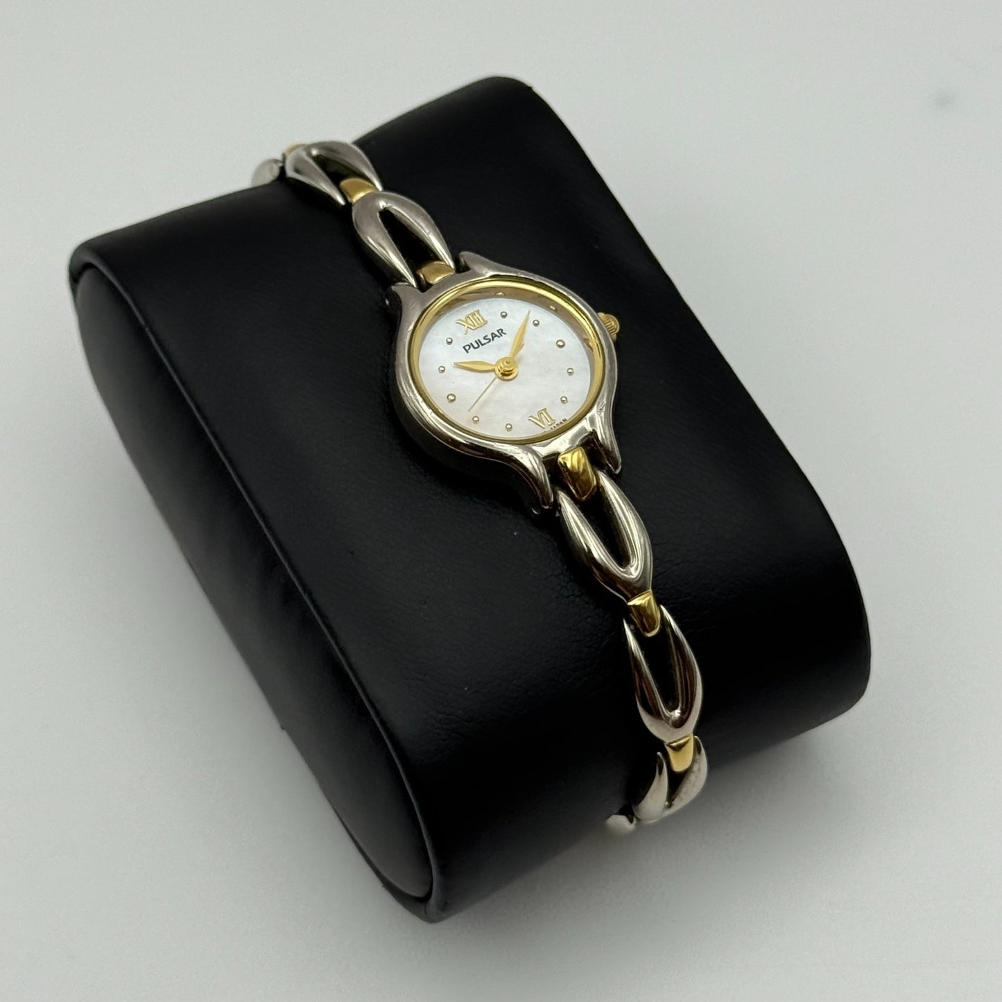 20mm Working Ladies Pulsar V401-X209 Two Tone Quartz Japan Watch 6.5 Inches