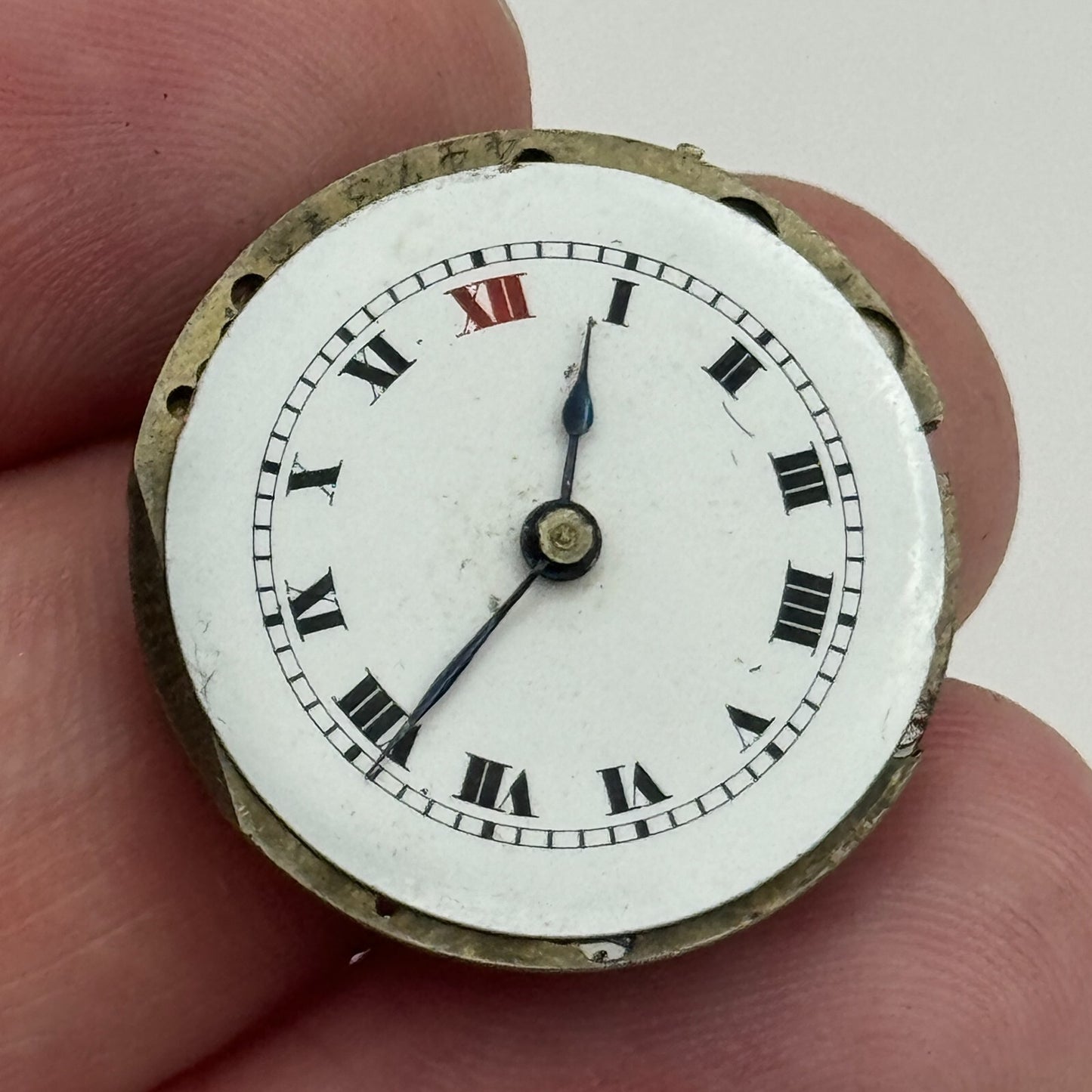 24.3mm Unidentified Roman Numerals Swiss Trench Watch Movement Manual Wind PARTS