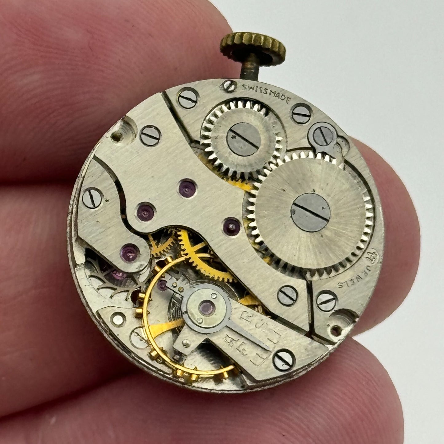 23.5mm O Maire OM 125 Manual Wind 17 Jewels Swiss Watch Movement Vintage PARTS