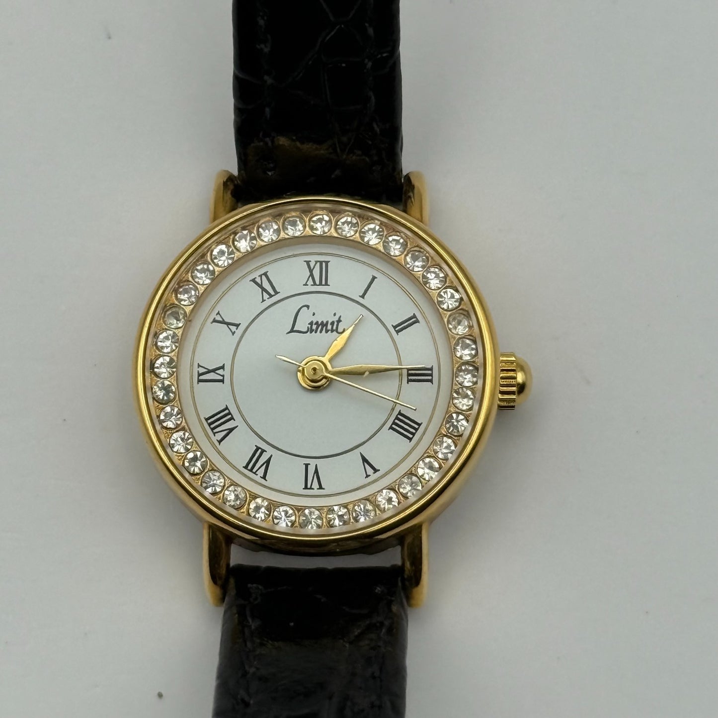 Limit Ladies Quartz Watch White Dial Crystal Accents Leather Strap Working 22mm