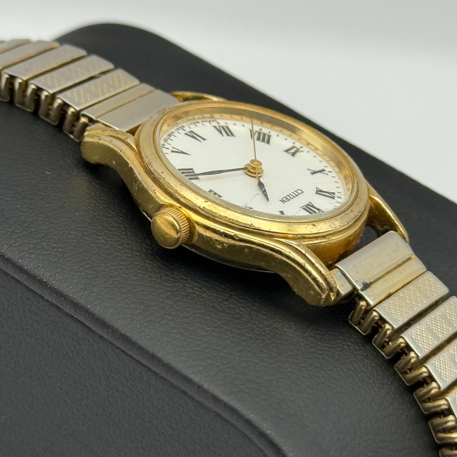 Citizen Ladies Quartz Watch White Dial Two Tone Stretch Band Japan Working 23mm