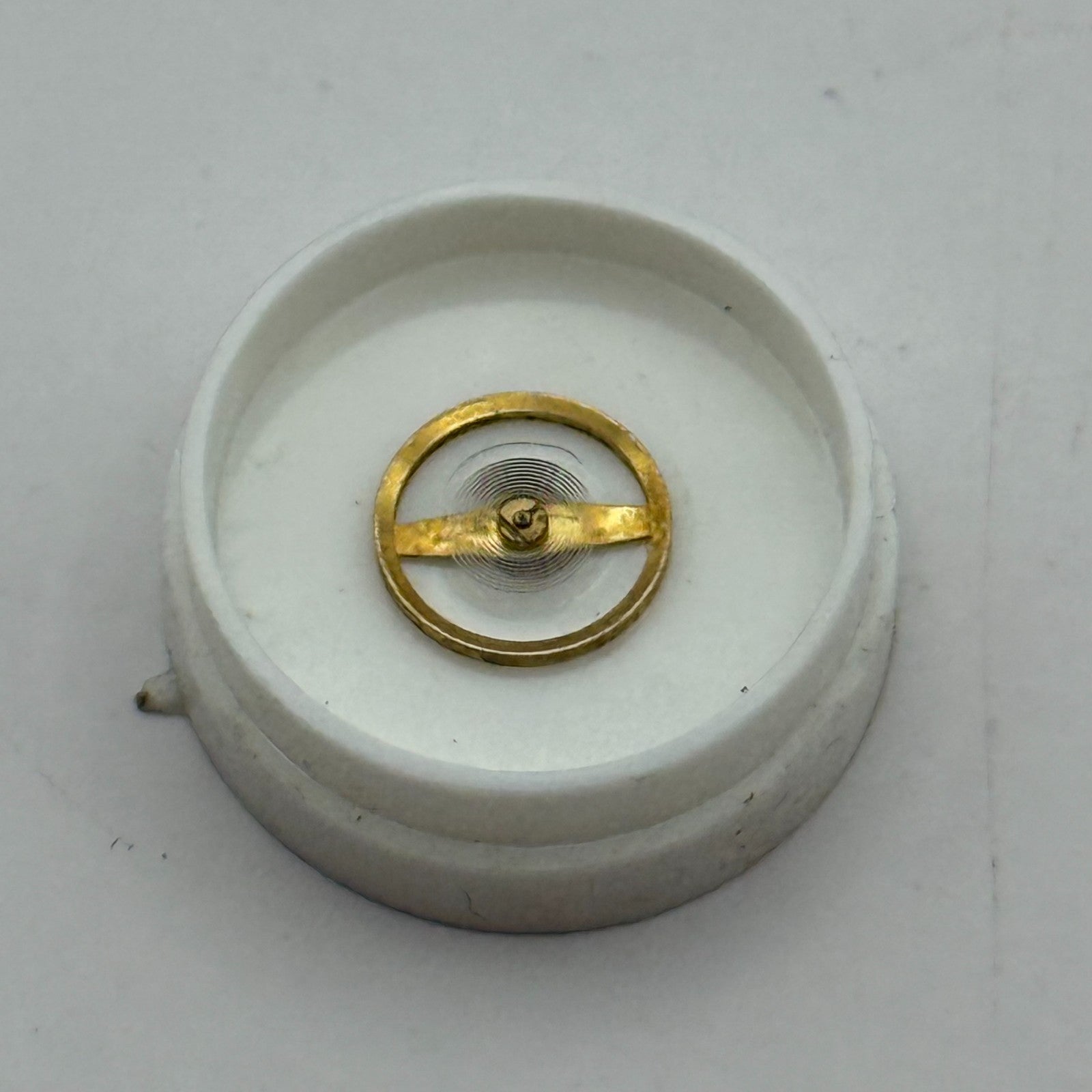 BFG 927 Balance Wheel Complete And Spring 6¾–8’’’ 1512 M Watch Movement Parts