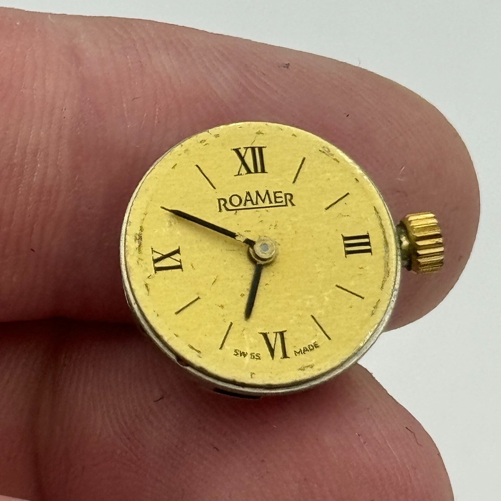 15.5mm Ladies Roamer MST 468 Manual Wind Swiss Watch Movement Vintage FOR PARTS