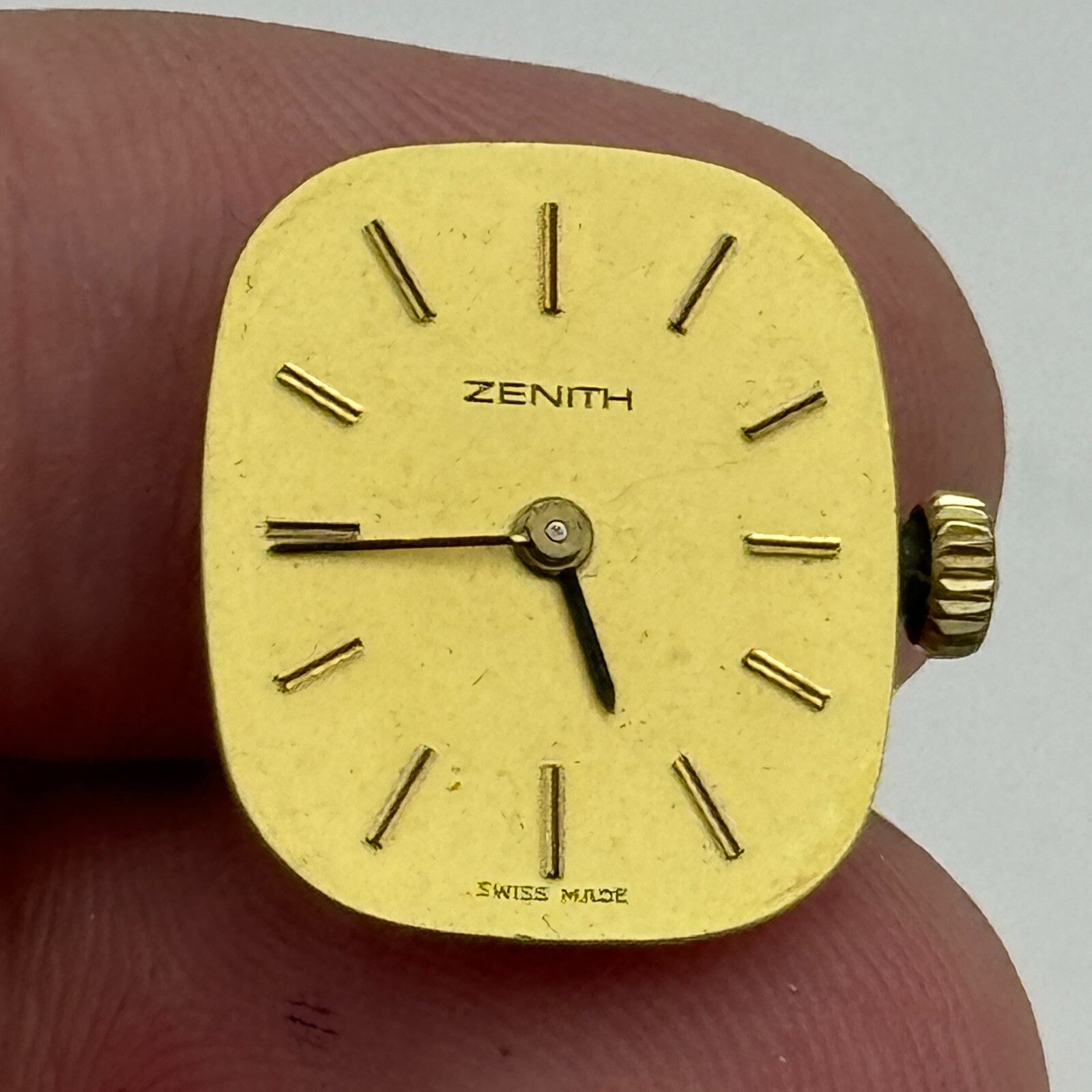12.9mm Ladies Zenith Cal 16.5 Manual Wind Watch Movement Swiss Vintage PARTS