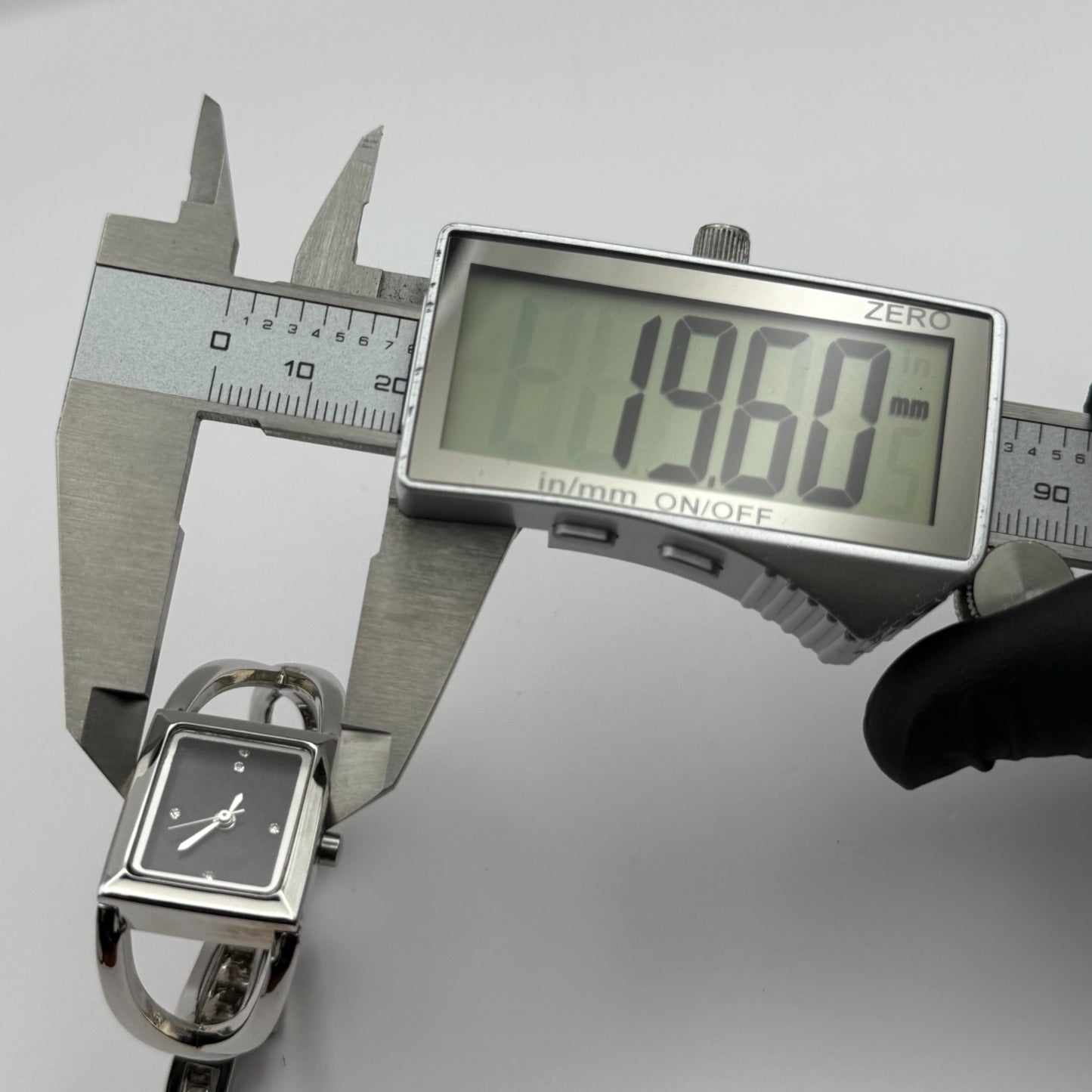 Avon Ladies Quartz Watch Black Square Dial Silver Tone Bracelet Working 19mm